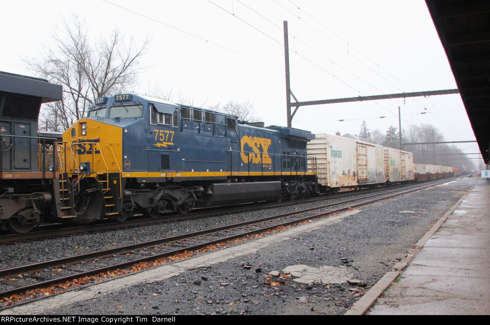 CSX 7577 on I030